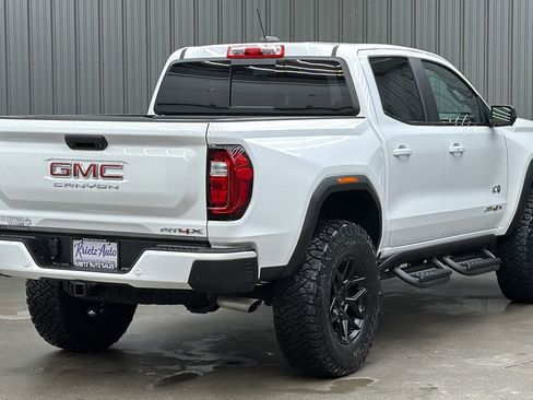Used 2024 GMC Canyon AT4X image 5