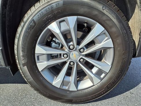 Used 2026 Chevrolet Equinox LT AWD/4WD image 29