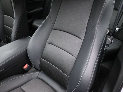 Used 2018 Honda Accord Sport image 33
