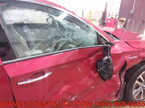 Used 2019 Honda Accord Touring image 15