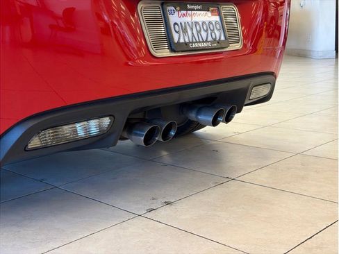 Used 2005 Chevrolet Corvette Convertible w/ Preferred Equipment Group RWD image 25