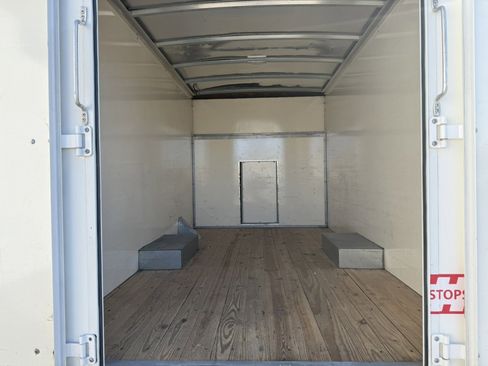 Used 2021 Chevrolet Express 3500 w/ Power Convenience Package image 10