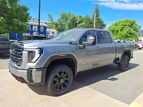 New 2026 Chevrolet Blazer LT w/ Convenience Package AWD/4WD image 3