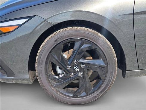 New 2026 Hyundai Elantra Sport FWD image 10