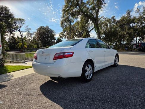 Used 2008 Toyota Camry LE image 6