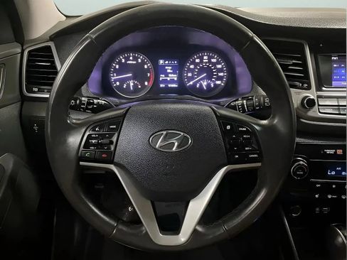 Used 2017 Hyundai Tucson Value FWD image 17