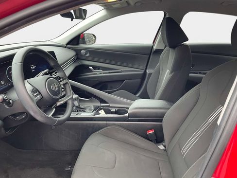 Used 2023 Hyundai Elantra SEL w/ Convenience Package FWD image 22