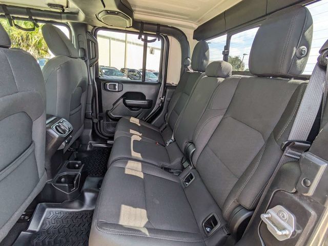 Used 2020 Jeep Gladiator Sport w/ Quick Order Package 24S AWD/4WD image 14
