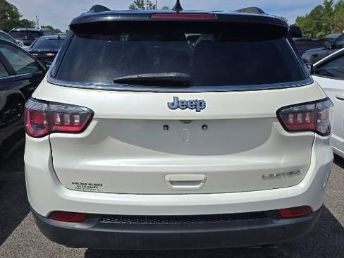 Used 2020 Jeep Compass Limited FWD image 12