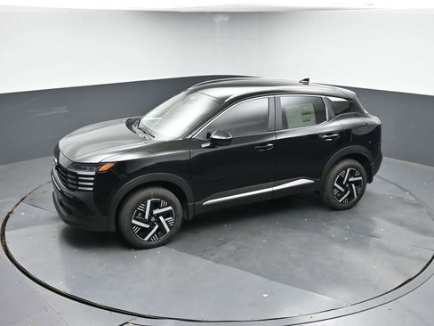 New 2026 Nissan Kicks SV image 34