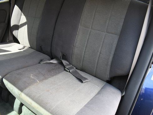 Used 2002 Toyota 4Runner SR5 AWD/4WD image 23