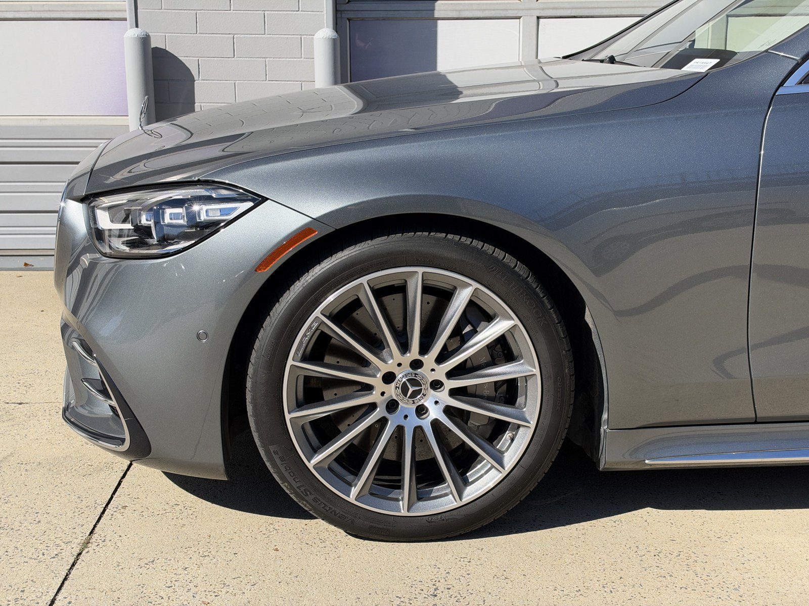 Used 2025 Mercedes-Benz S 580 4MATIC Sedan image 10