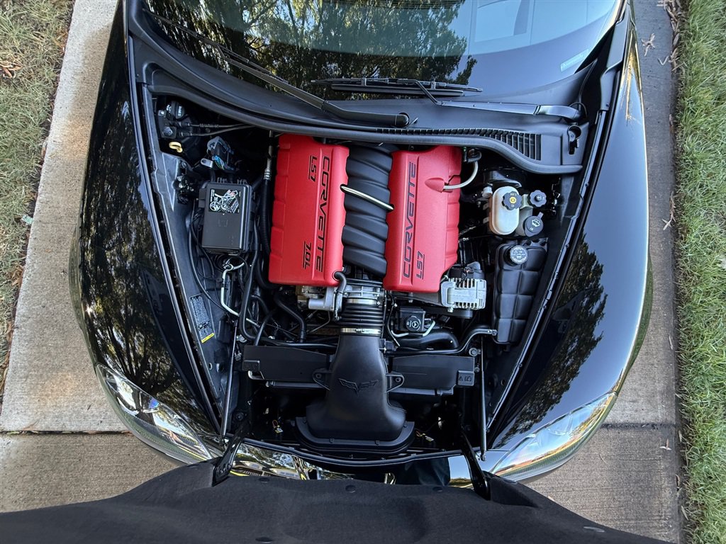 Used 2010 Chevrolet Corvette Z06 w/ Preferred Equipment Group RWD image 64