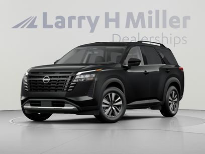 New 2026 Nissan Pathfinder SL w/ Cargo Package