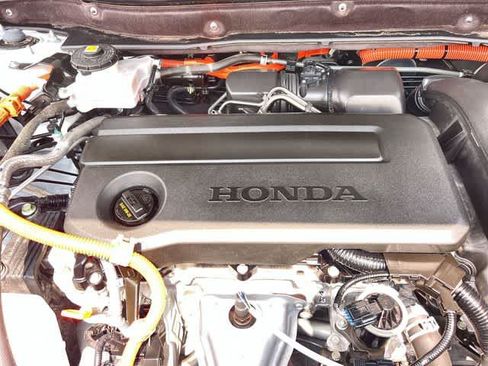 Used 2024 Honda CR-V Sport Touring image 10