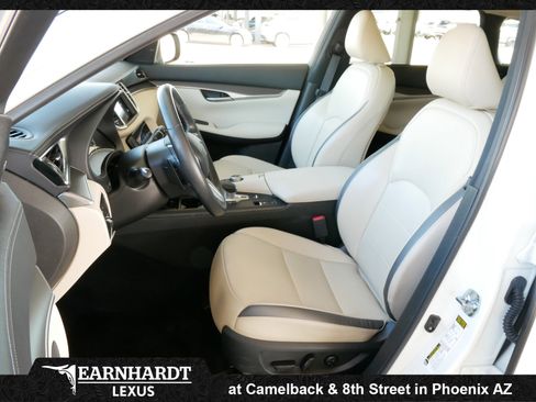 Used 2022 INFINITI QX50 Luxe image 2
