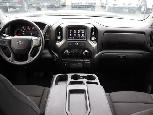 Used 2026 Chevrolet Silverado 2500 Custom w/ Custom Value Package AWD/4WD image 15