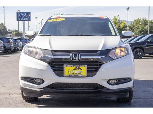 Used 2017 Honda HR-V EX image 8