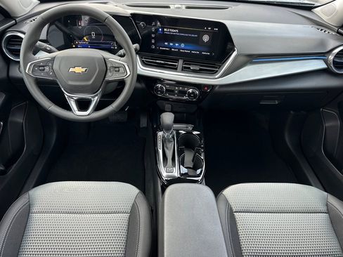 New 2026 Chevrolet Trax LT image 13