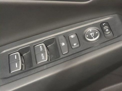 Used 2025 Honda Accord SE image 20