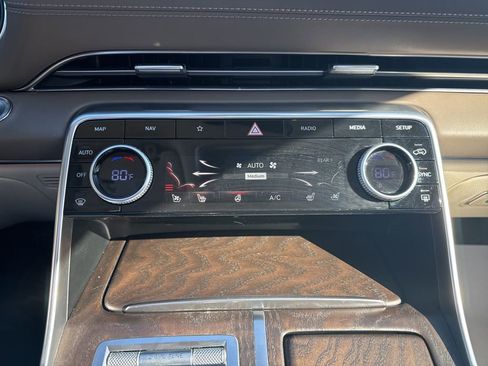 Used 2023 Genesis GV80 3.5T w/ Prestige Package image 23