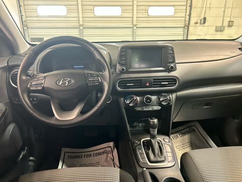 Used 2020 Hyundai Kona SEL Plus AWD/4WD image 4
