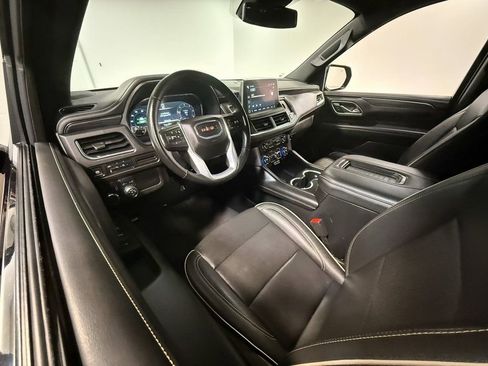 Used 2024 GMC Yukon XL SLT image 59