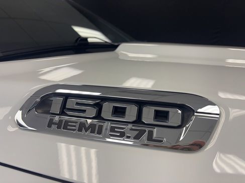 Used 2021 RAM 1500 Big Horn image 11