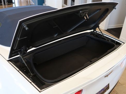 Used 2013 Chevrolet Corvette 427 w/ 1SC Preferred Equipment Group image 33