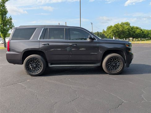 Used 2017 Chevrolet Tahoe LT RWD image 6
