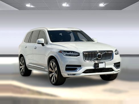 Used 2023 Volvo XC90 B6 Ultimate AWD/4WD image 7