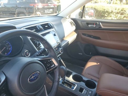 Used 2019 Subaru Outback 3.6R Touring image 20