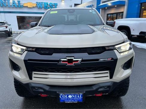 Used 2024 Chevrolet Colorado ZR2 w/ Safety Package image 15