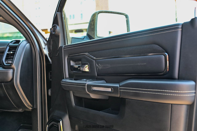 Used 2024 RAM 5500 4x4 Crew Cab image 81