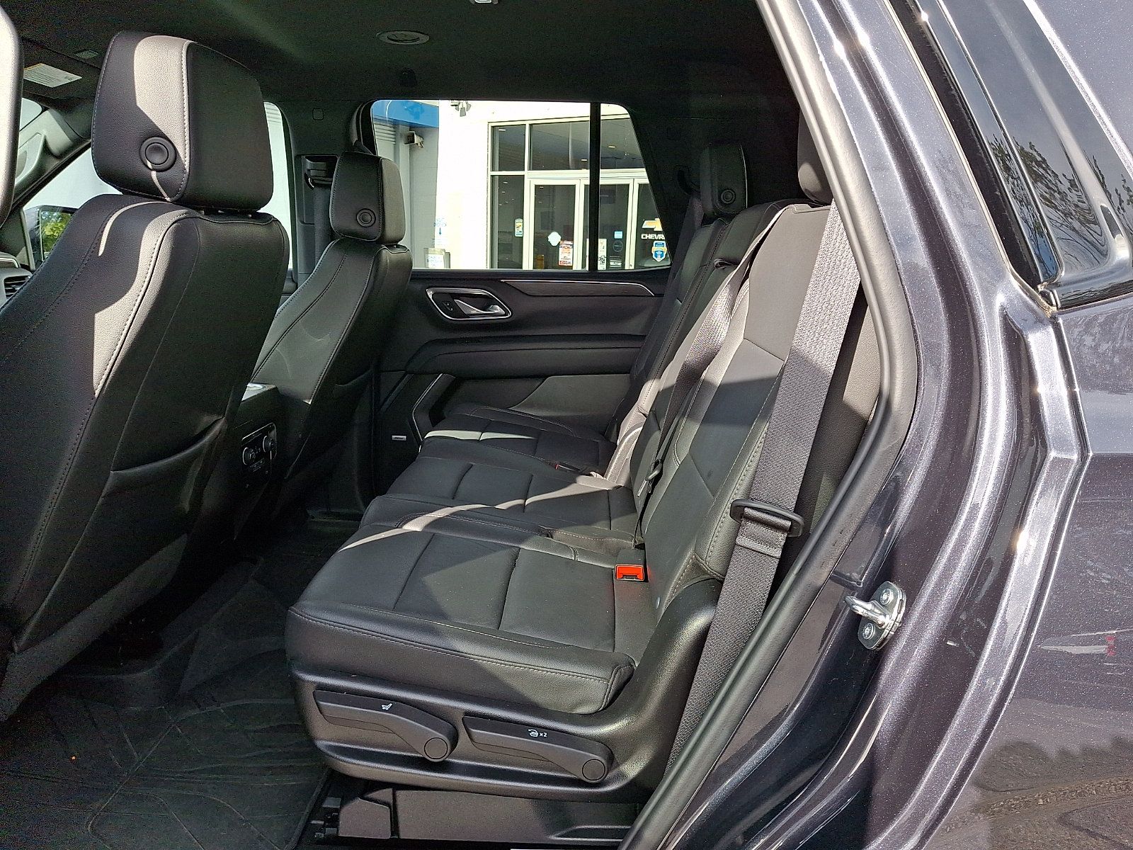Certified 2024 Chevrolet Tahoe Z71 AWD/4WD image 11