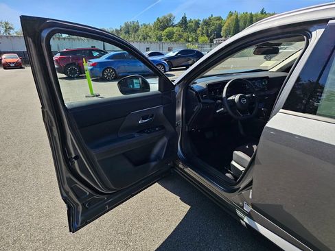 New 2026 Nissan Kicks SR w/ SR Premium Package AWD/4WD image 19