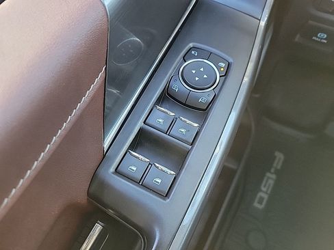 Used 2022 Ford F150 Lariat w/ Equipment Group 502A High image 28