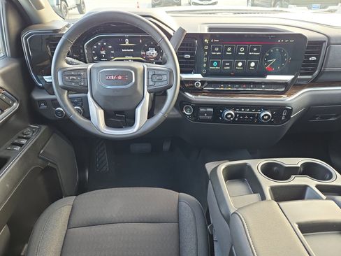 Used 2024 GMC Sierra 1500 Elevation w/ LPO, Elevation Black Package image 28