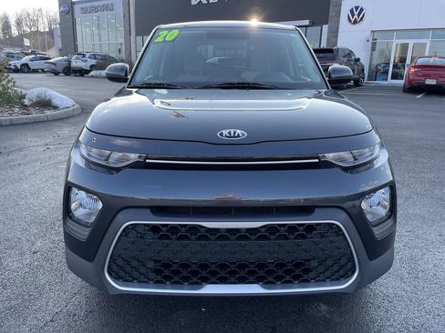 Used 2020 Kia Soul LX image 2