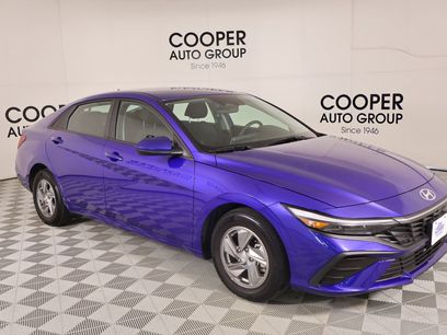 Used 2024 Hyundai Elantra SE