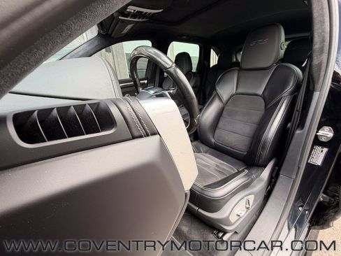 Used 2017 Porsche Cayenne GTS AWD/4WD image 30