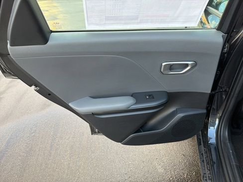 New 2025 Kia K4 LXS image 20