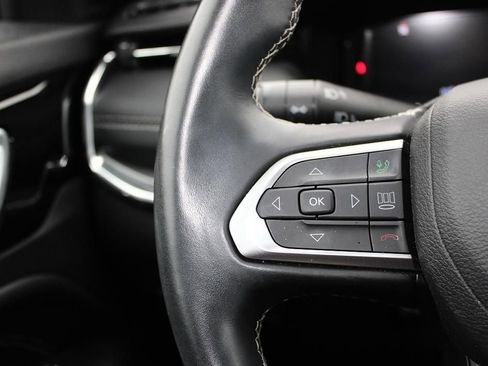 Used 2022 Jeep Compass High Altitude AWD/4WD image 21