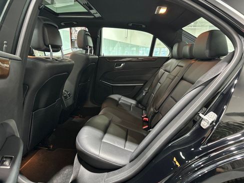 Used 2014 Mercedes-Benz E 350 Sedan image 45