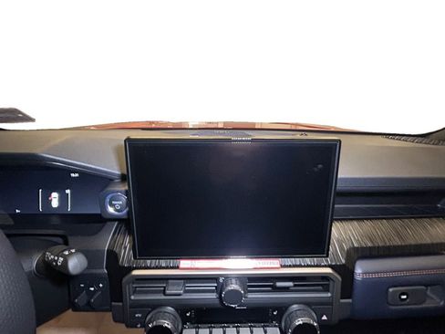 New 2026 Toyota 4Runner 4WD image 10