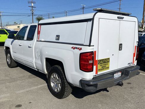 Used 2018 Chevrolet Silverado 1500 LT w/ Trailering Package image 10