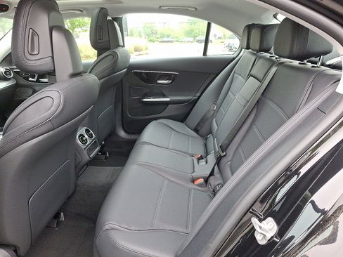 Certified 2025 Mercedes-Benz C 300 4MATIC Sedan image 9