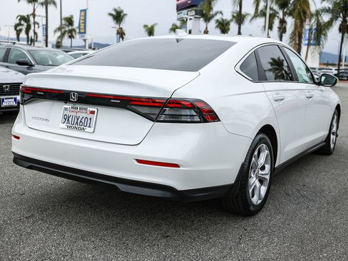 Certified 2024 Honda Accord LX image 7