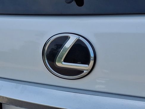 Used 2022 Lexus GX 460 Premium w/ Premium Package AWD/4WD image 34