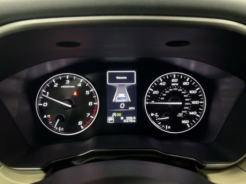 Used 2025 Subaru Outback Limited w/ Popular Package #2 image 11